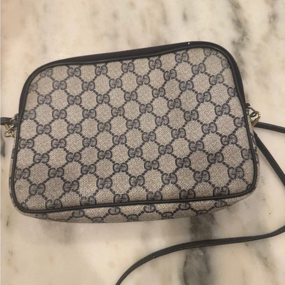 Vintage Gucci navy blue crossbody AUTHENTIC - Picture 8 of 8